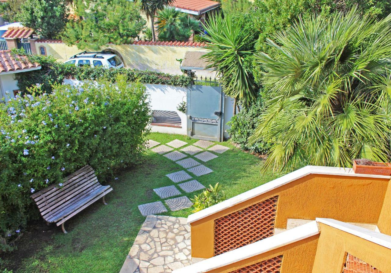 Alessio2 Apartment ฟิวมิชีโน ภายนอก รูปภาพ